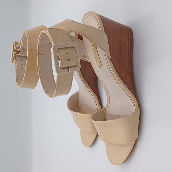 Louise et Cie Punya Beige Wedge Sandal - Picture 7 of 10